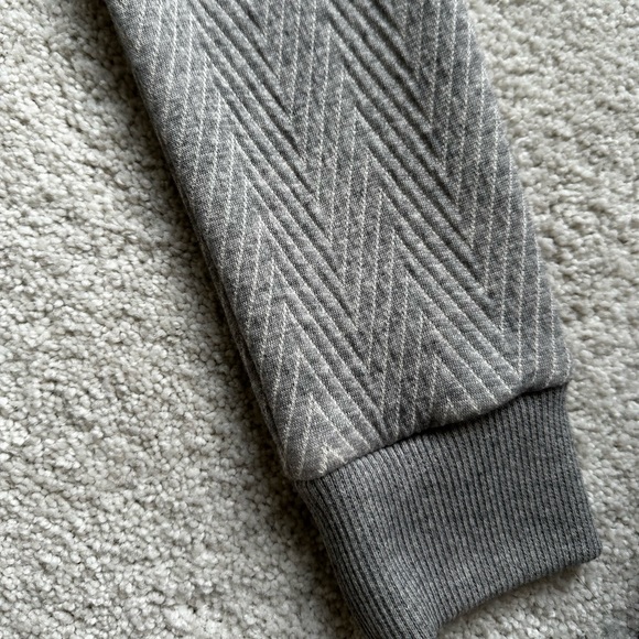 J.Lindeberg Sweater - Picture 9 of 16